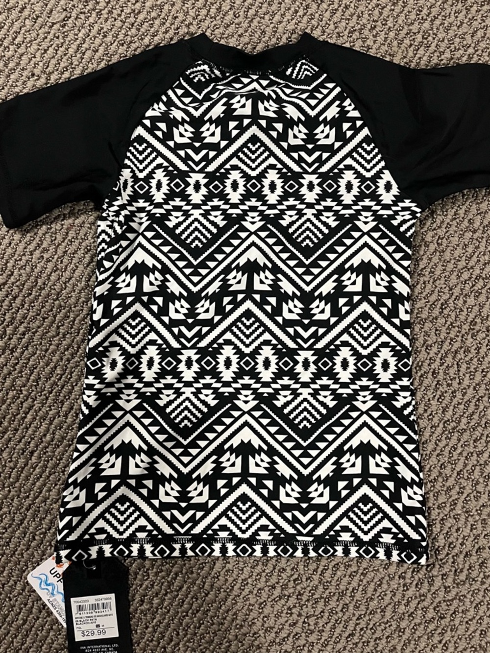 Ripzone Rash Guard Top - Picture 2 of 5